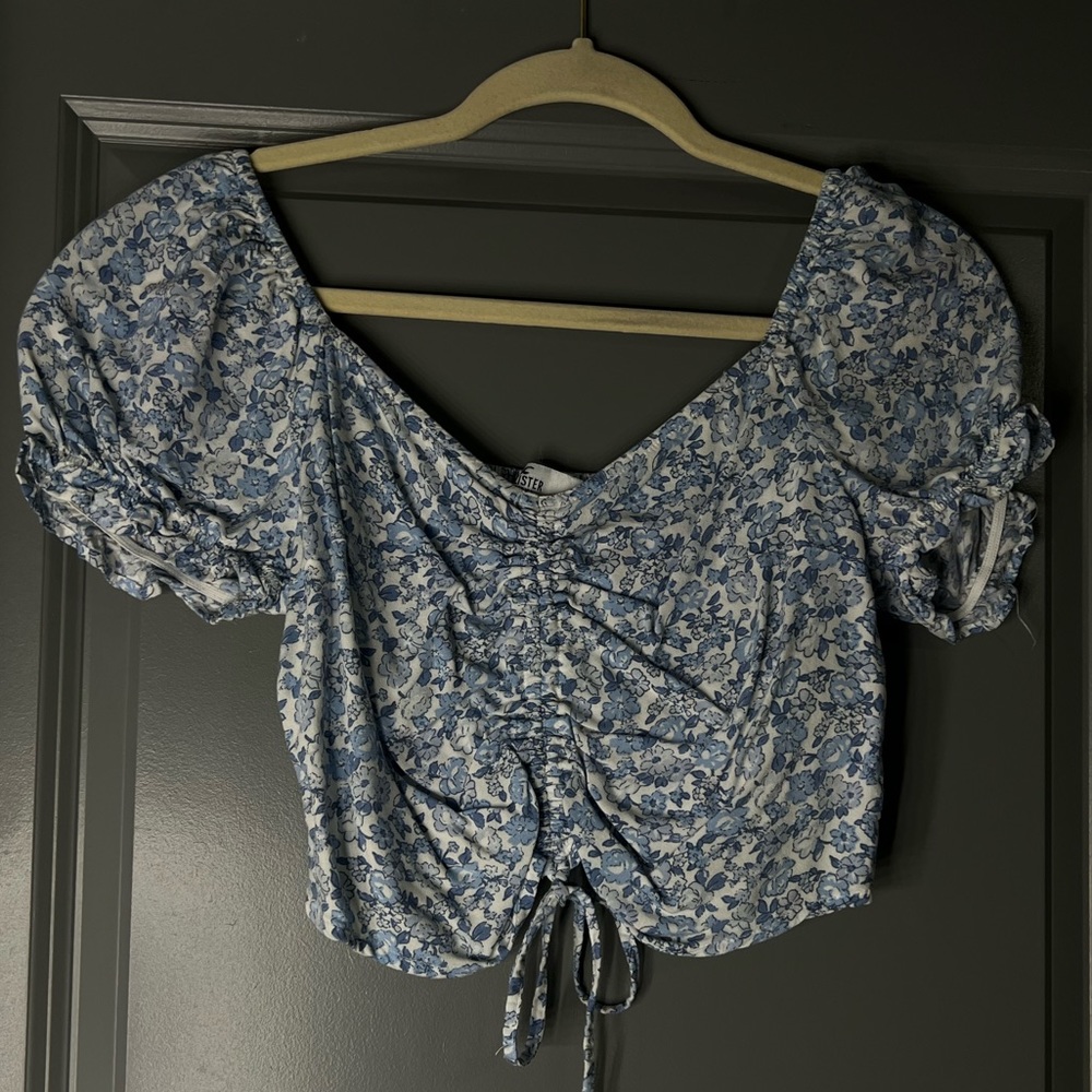 Hollister floral blouse